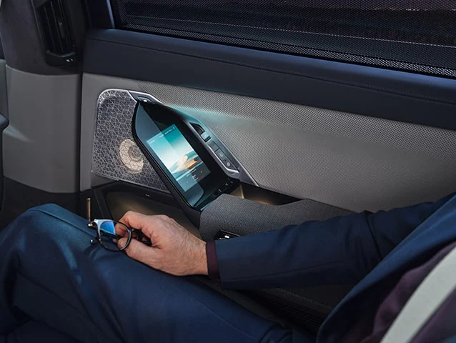 Interior of the 2023 BMW i7