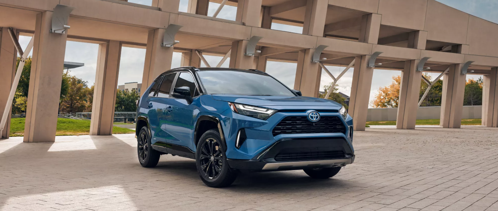 2022 RAV4 Hybrid 