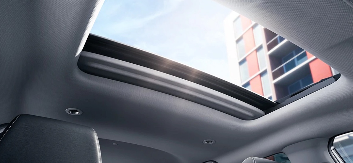 2023 Honda HR-V One-Touch Moonroof