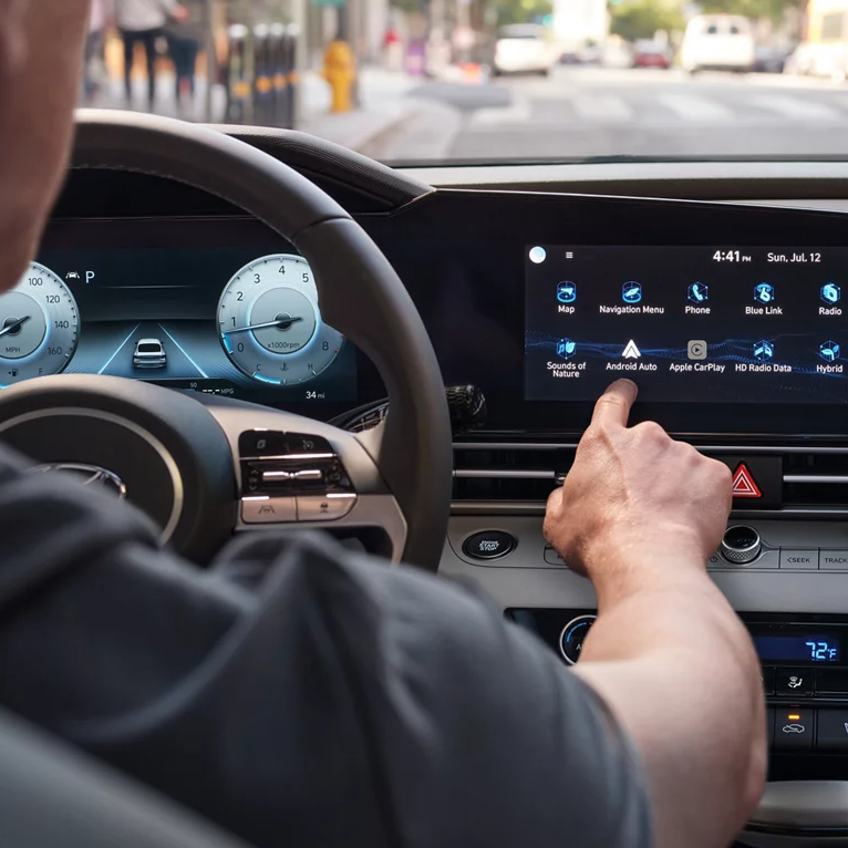 Interior of the 2023 ELANTRA