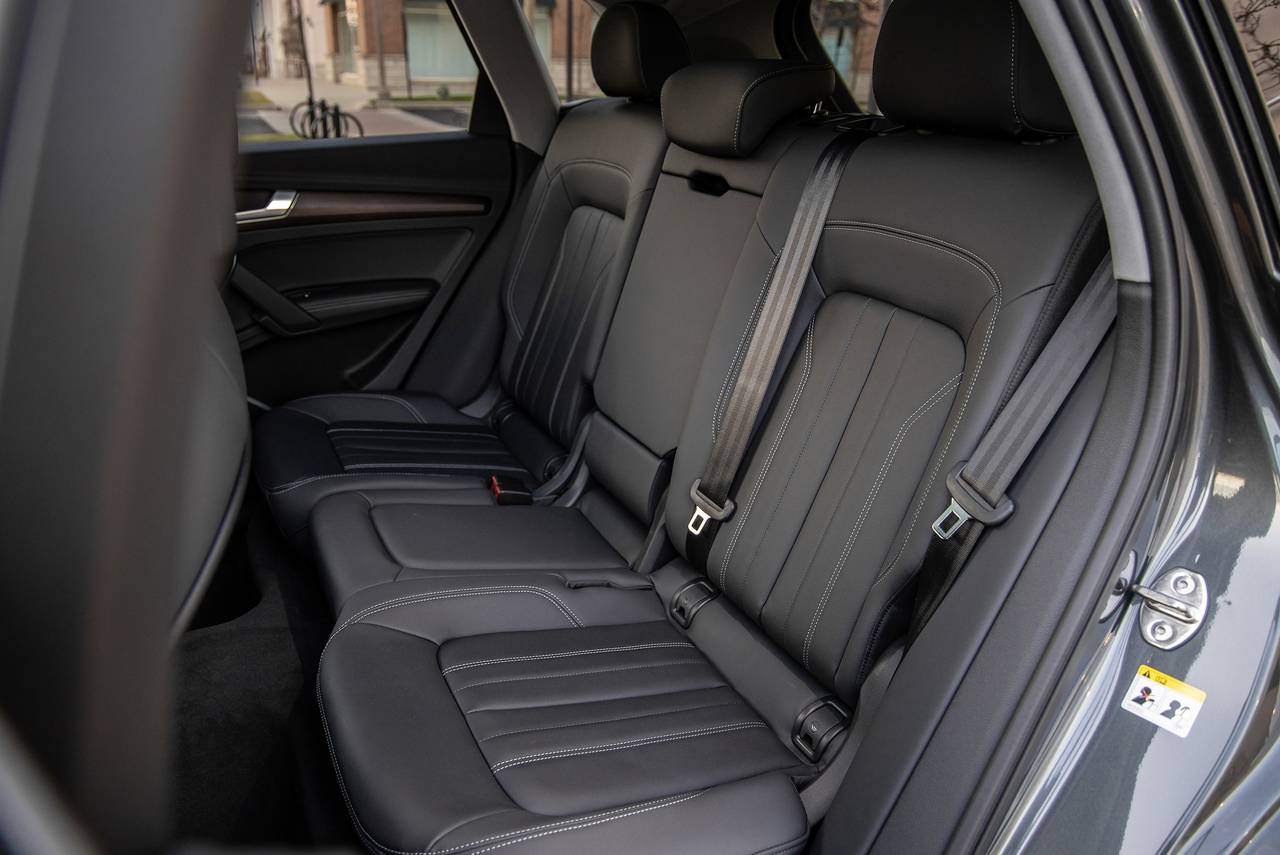 Interior of the 2022 Audi Q5