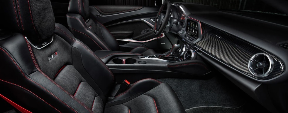 2022 Chevrolet Camaro Interior