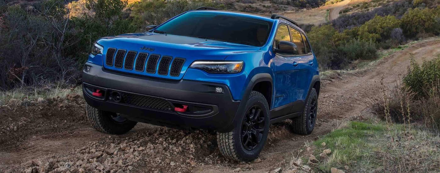 Which Jeeps Get the Best Gas Mileage? SUV Dealer Near Leduc