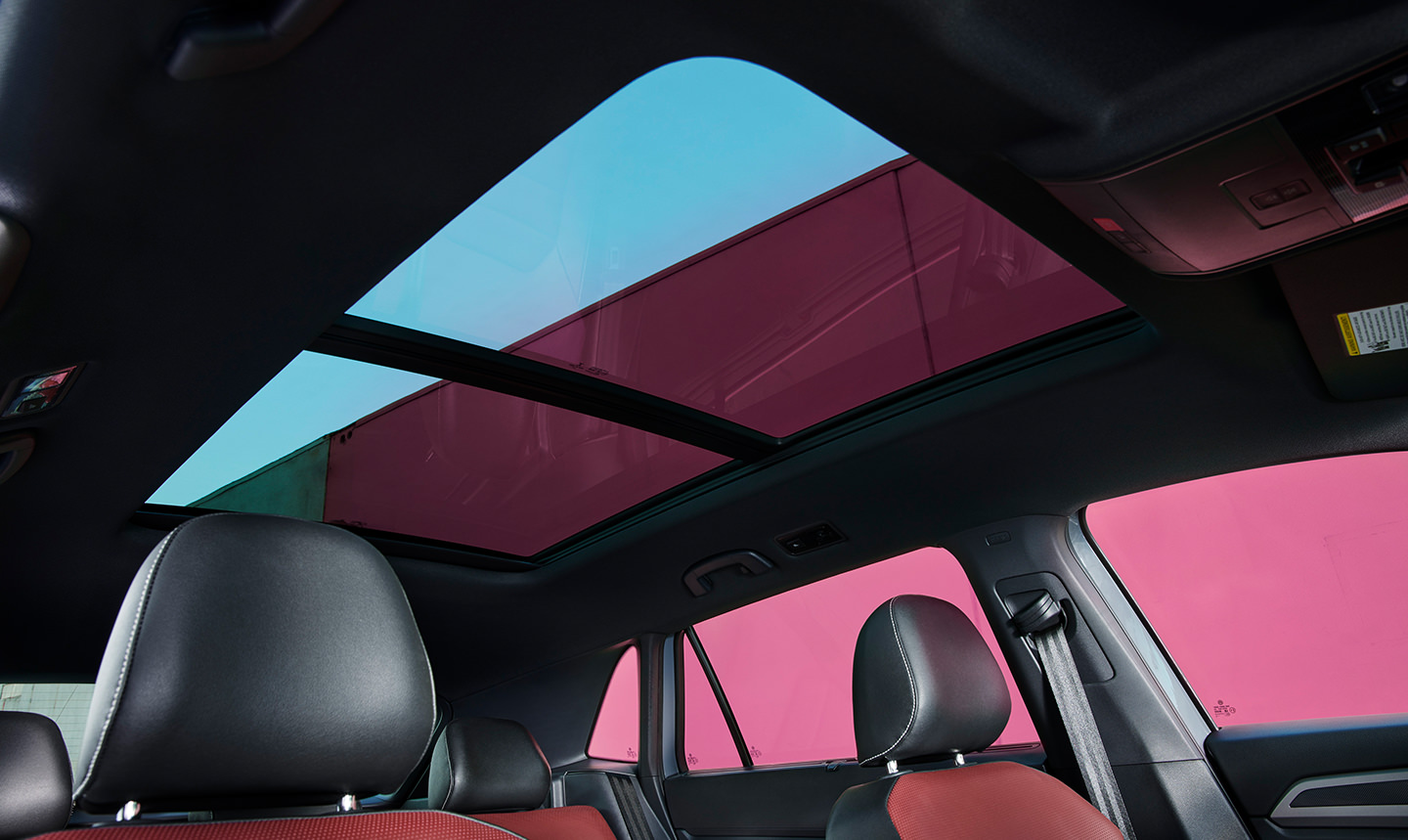 2023 Volkswagen Atlas Cross Sport Moonroof