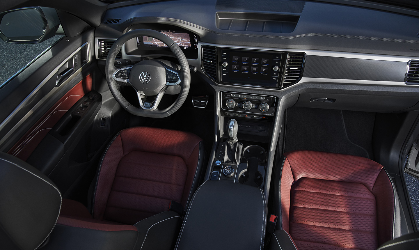 2023 Volkswagen Atlas Cross Sport Cockpit
