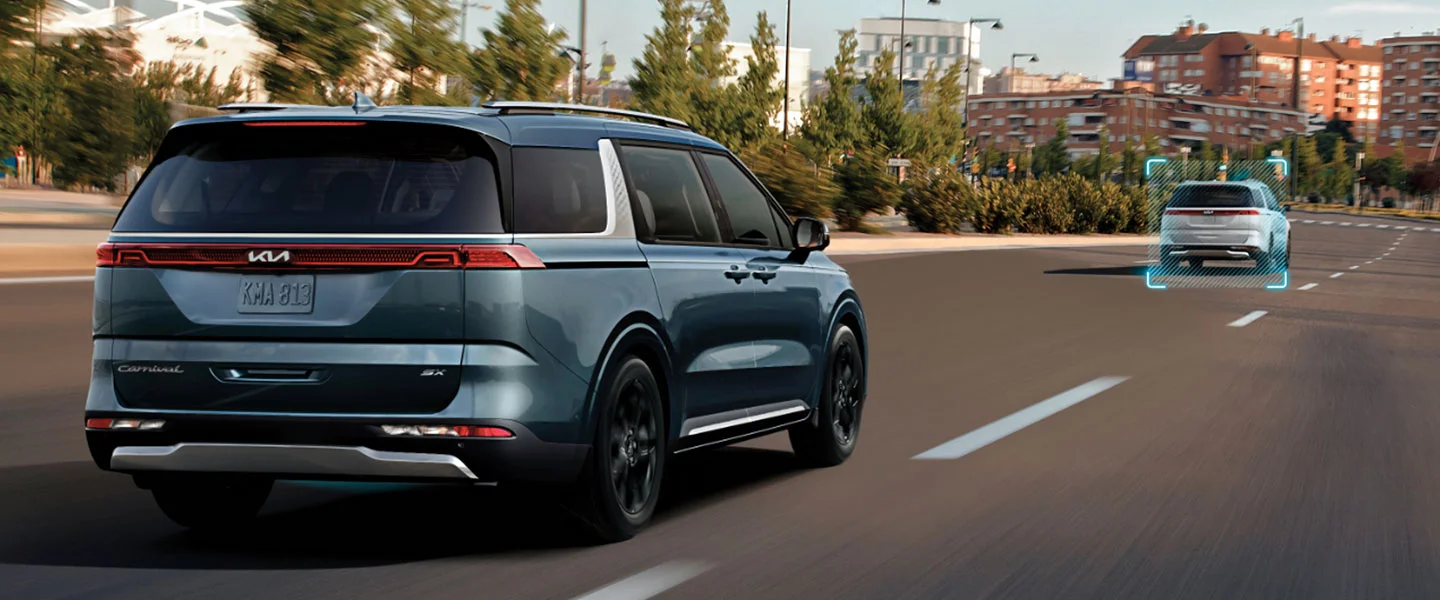 kia-2022-carnival-safety-cruise-control