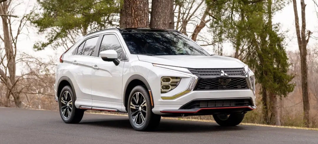 Standard Hood Fender & Mirror Kit | MITSUBISHI ECLIPSE CROSS 2019 Standard Hood Fender & Mirror Kit | MITSUBISHI ECLIPSE CROSS 2019
