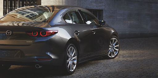 mazda 3 sedan engine size