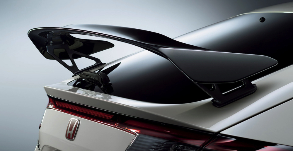 Rear Spoiler of the 2023 Honda Civic Type R
