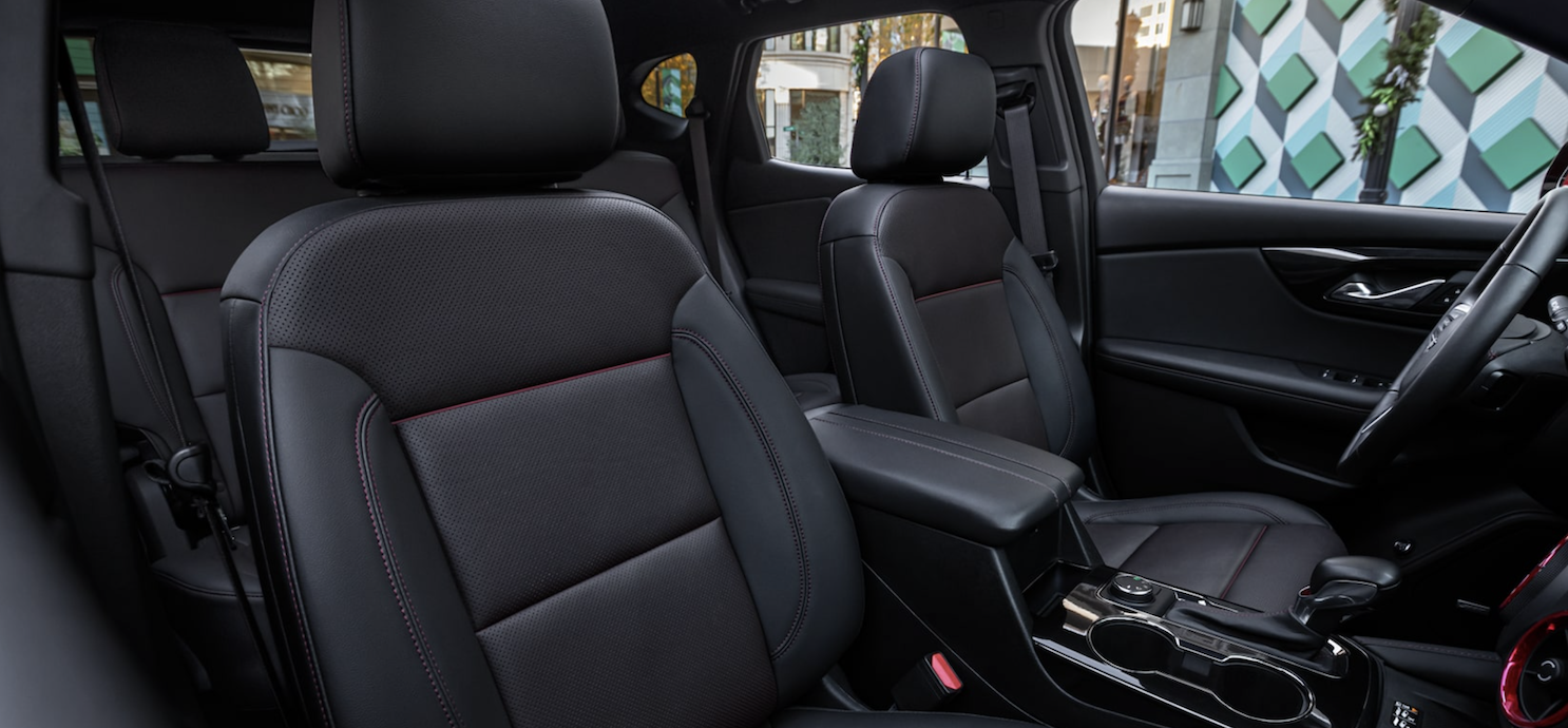 2023 Chevrolet Blazer Front Seats