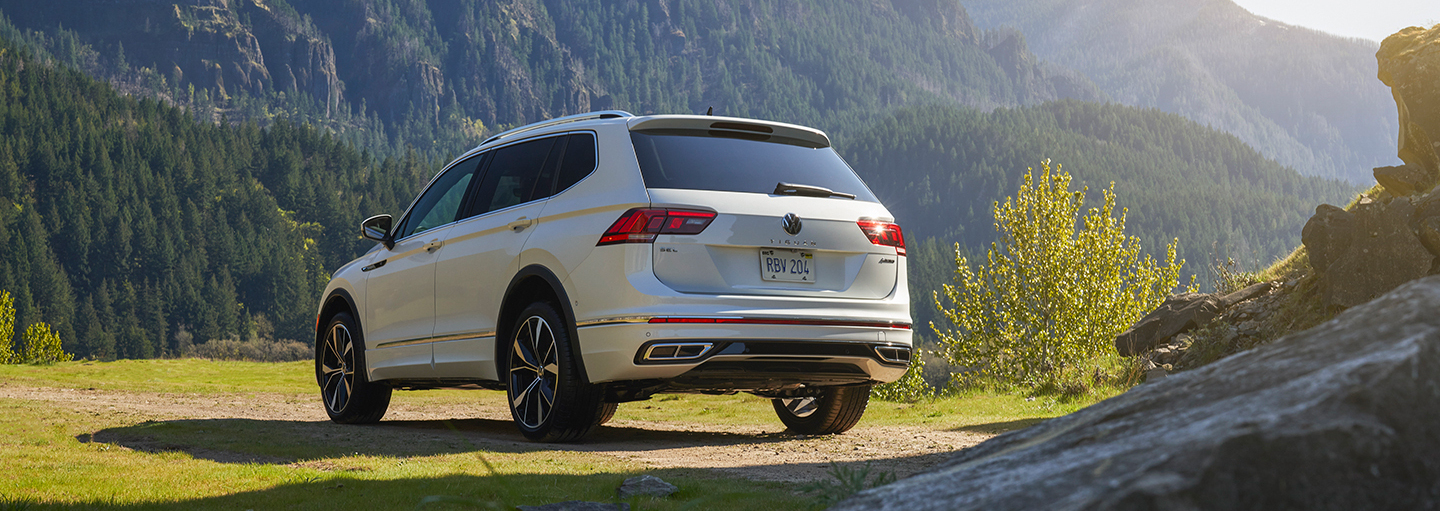 TopGear  2022 Volkswagen Tiguan Allspace R-Line review - Passat's SUV  cousin