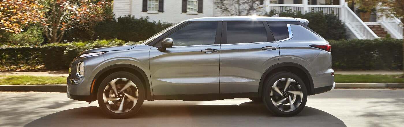 2022 Mitsubishi Outlander for Sale near Oxford, MA