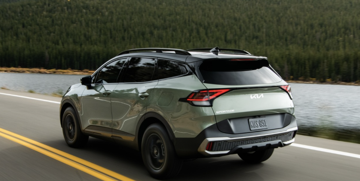 Kia Sportage - exterior green