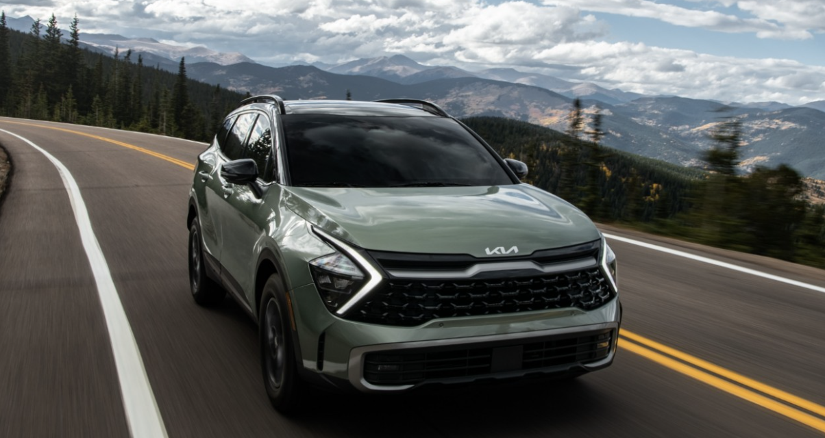 Kia Sportage - exterior green