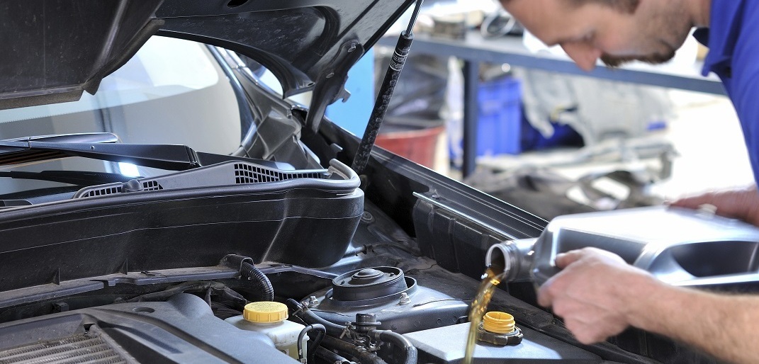 Oil Change Service in Rockford, IL