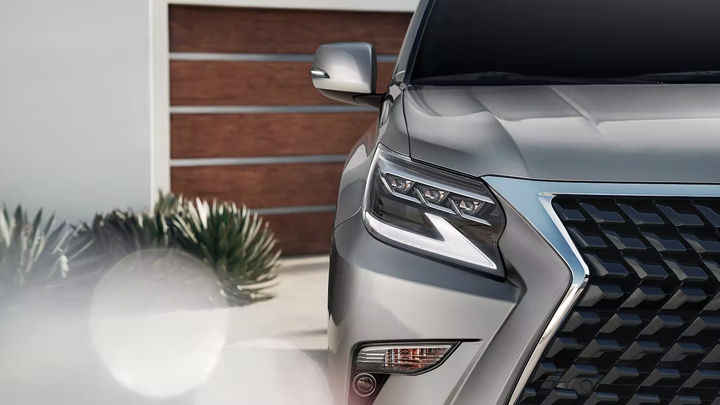 2023 Lexus GX 460 Front End