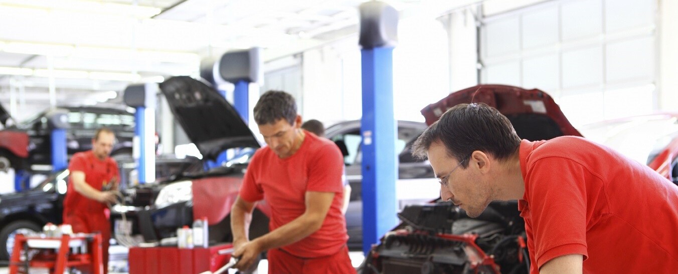 The Importance of Seasonal Maintenance near Oak Park, IL