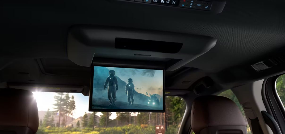 2022 Toyota Sienna Rear Entertainment System