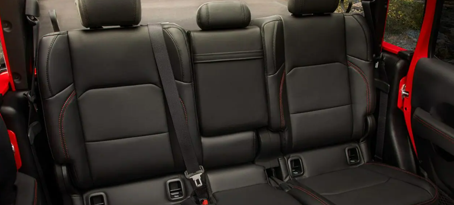 2023 Jeep Gladiator Seats