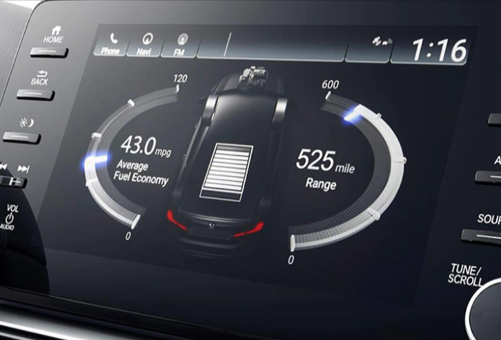 El Accord Hybrid es propulsado con la energía de dos motores. Desde la pantalla táctil puede ver como fluye esa energía de un motor a otro.