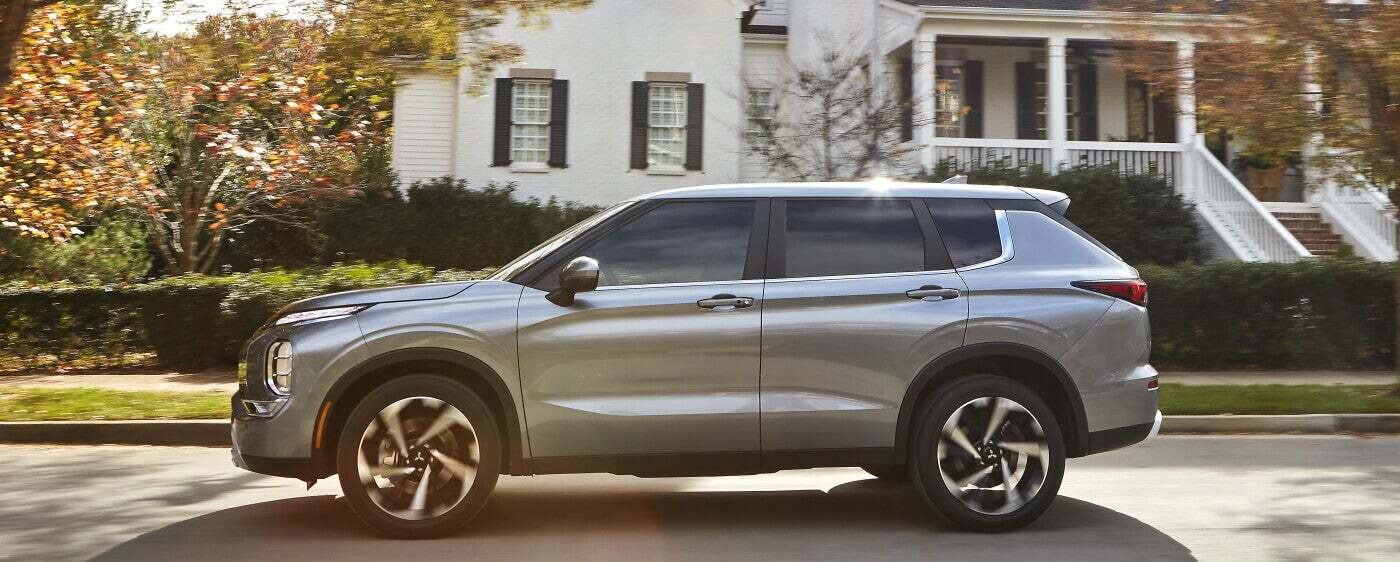 2023 Mitsubishi Outlander for Sale near San Bernardino, CA