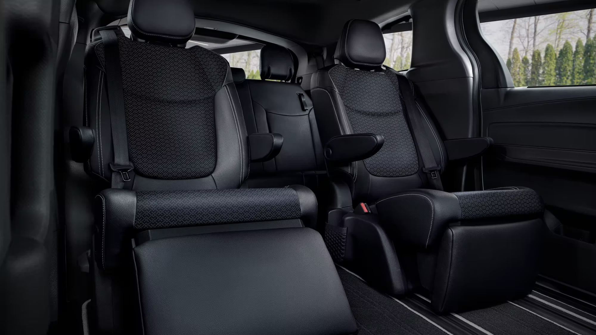 2023 Toyota Sienna Seating