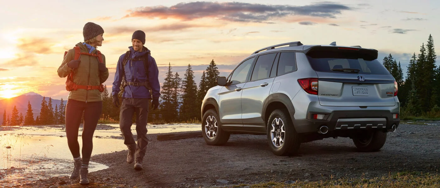 2022 Honda Ridgeline offroading with bikes