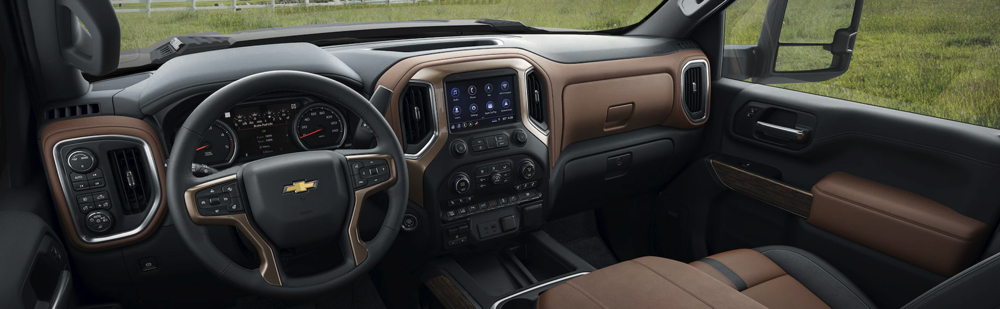 Interior of the 2023 Chevrolet Silverado 3500HD