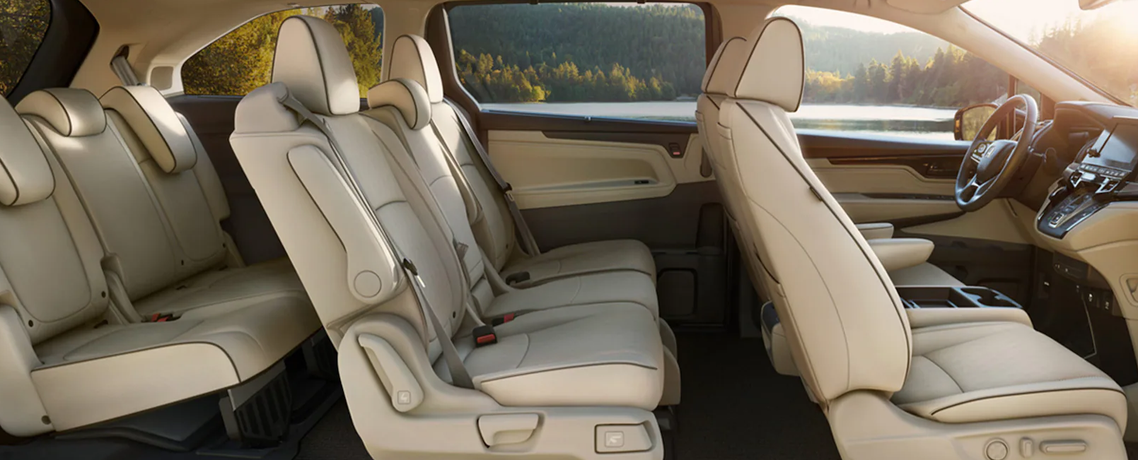 2023 Honda Odyssey Seats