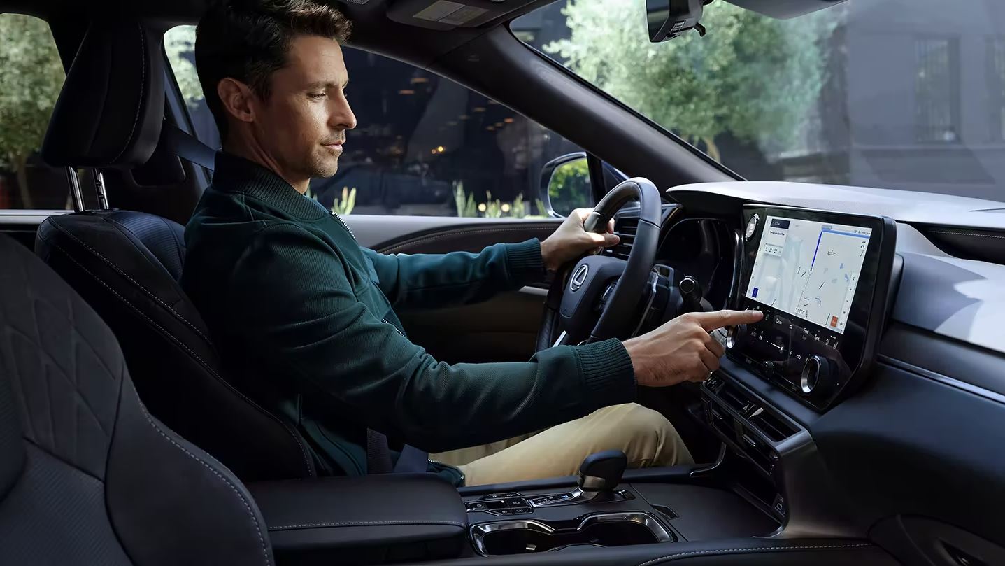 2023 Lexus RX 350 Front Row