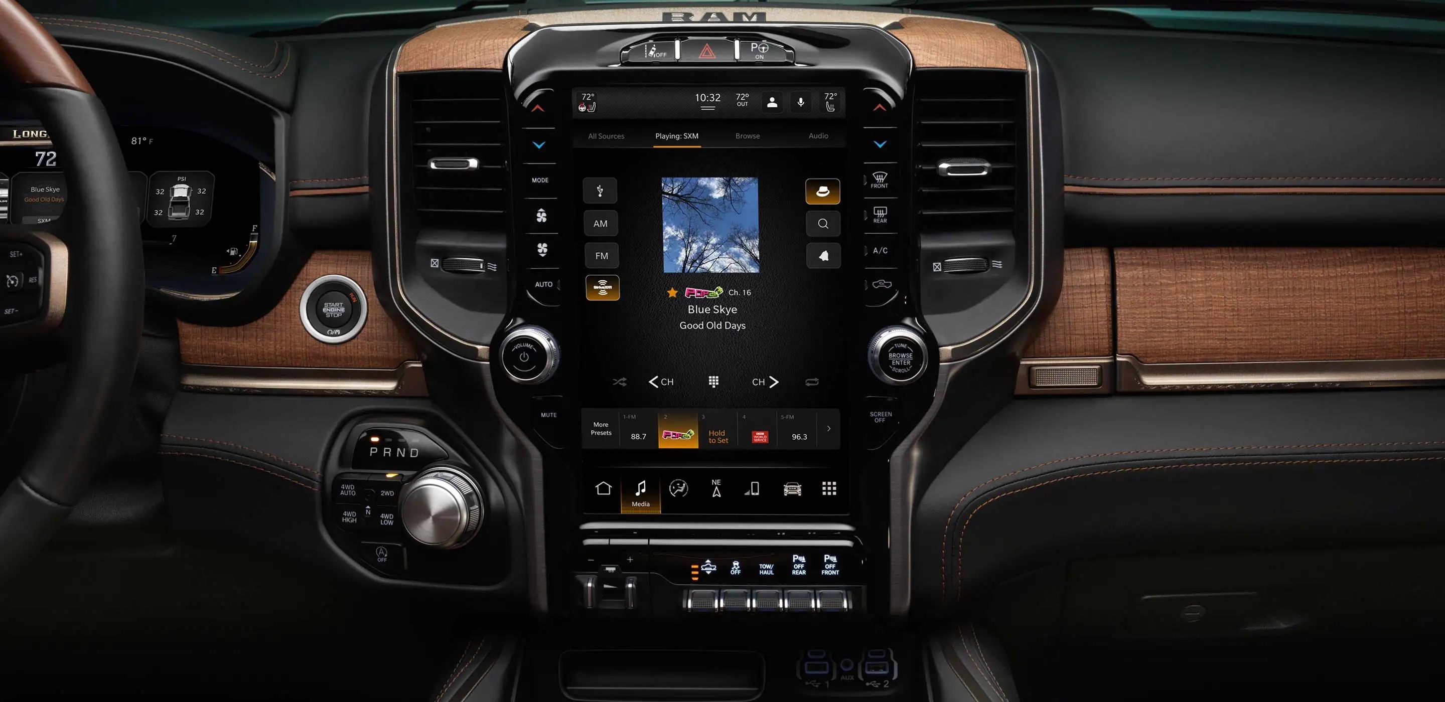 2023 Ram 1500 Display