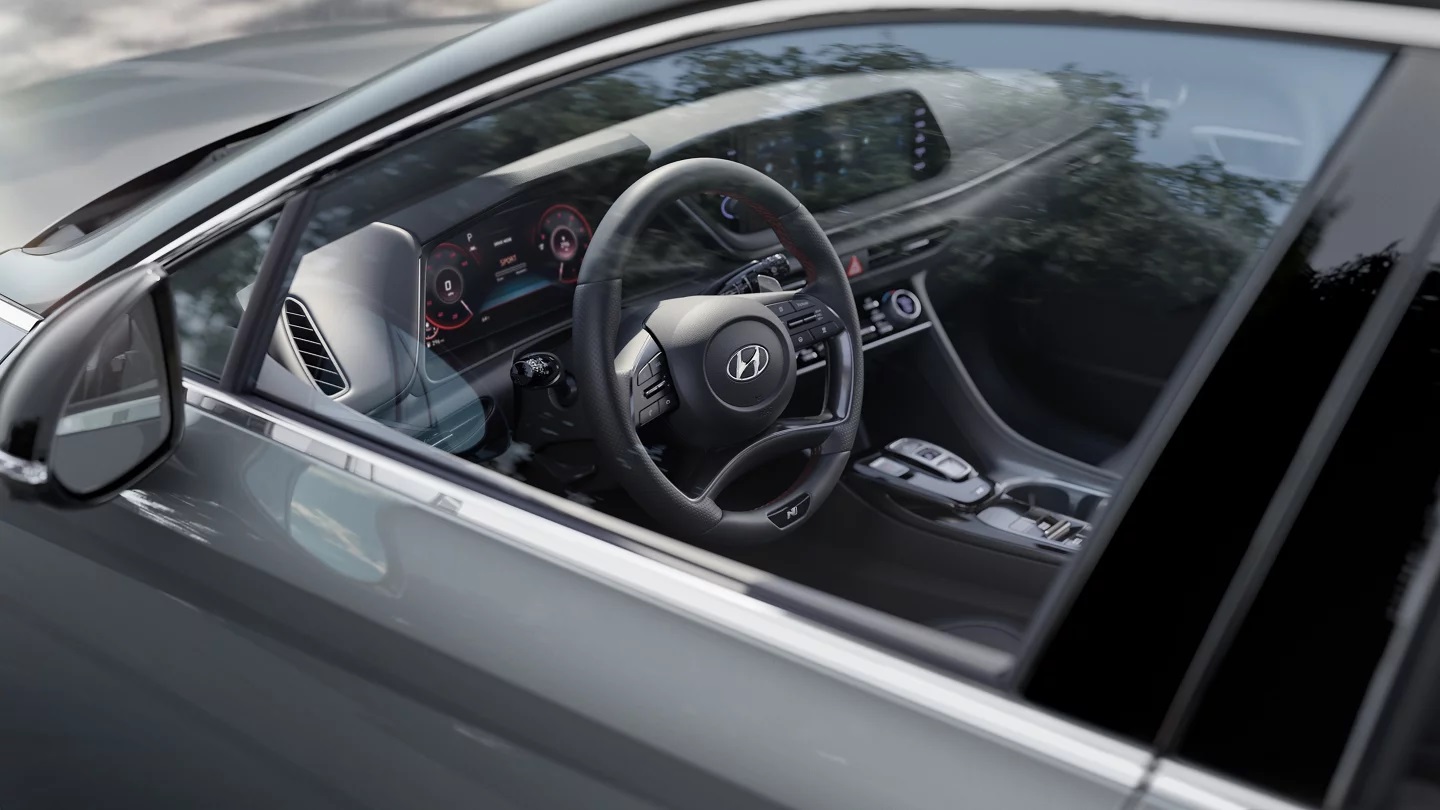 2023 Hyundai SONATA Dashboard and Steering Wheel
