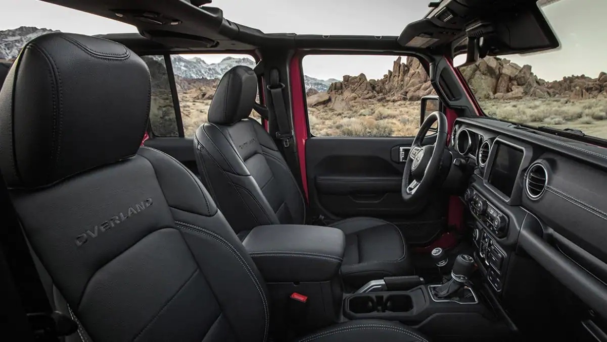 2023 Jeep Gladiator Front Seats