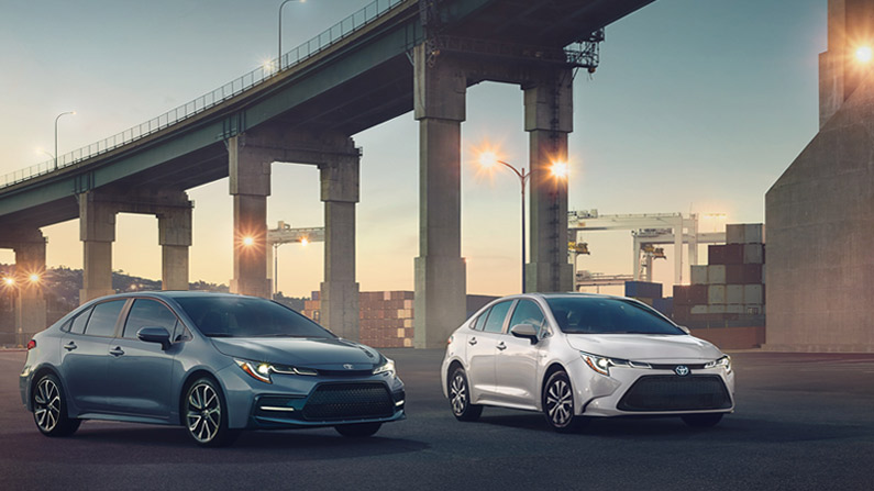 Corolla LE Eco and Corolla XSE