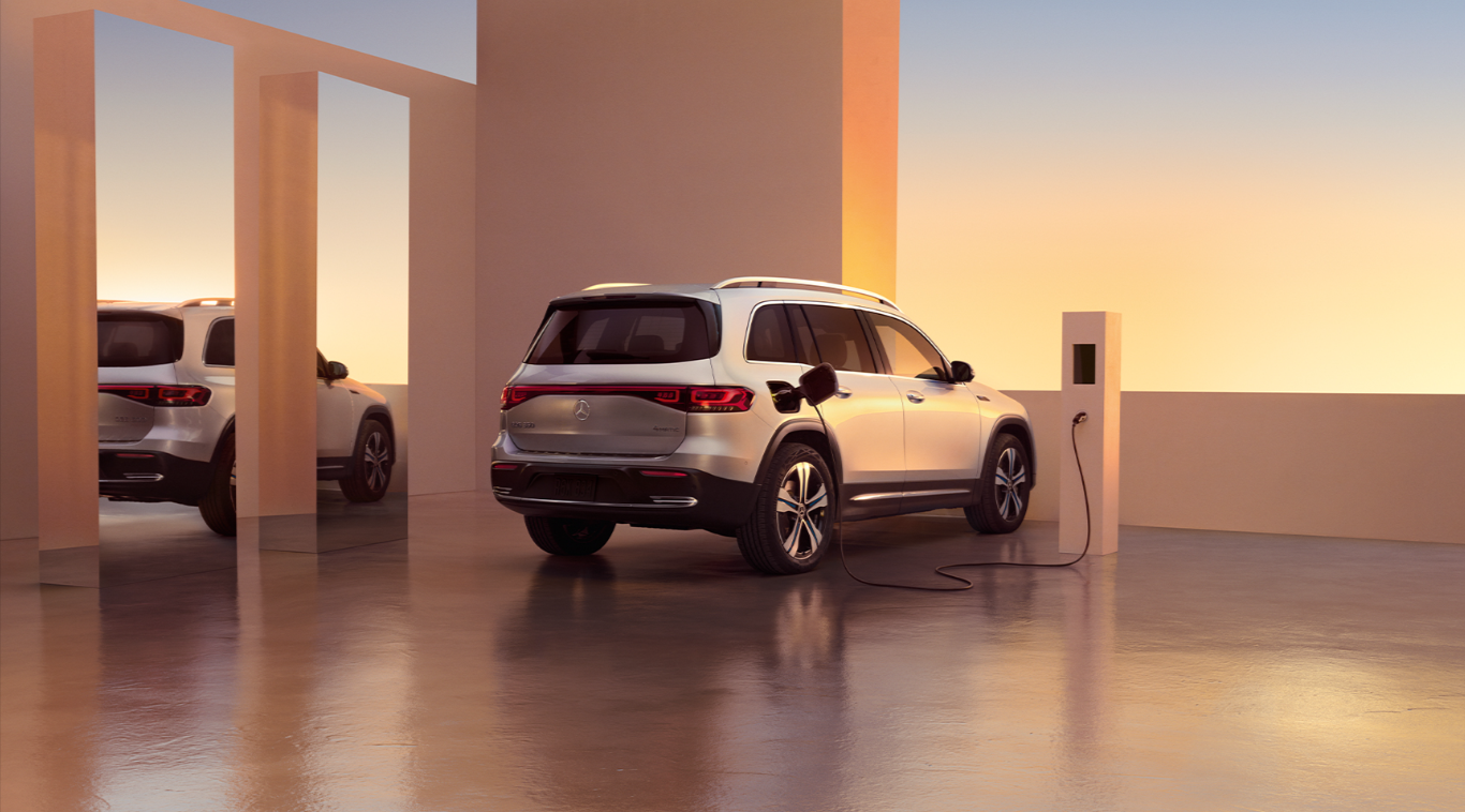 Mercedes-Benz EQB Charging