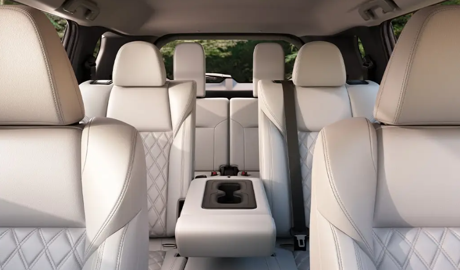 2023 Outlander Seats