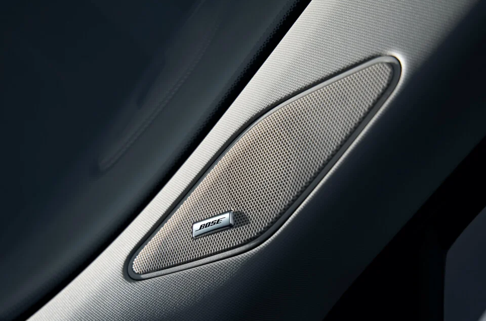 2023 Outlander Bose® Premium Sound System