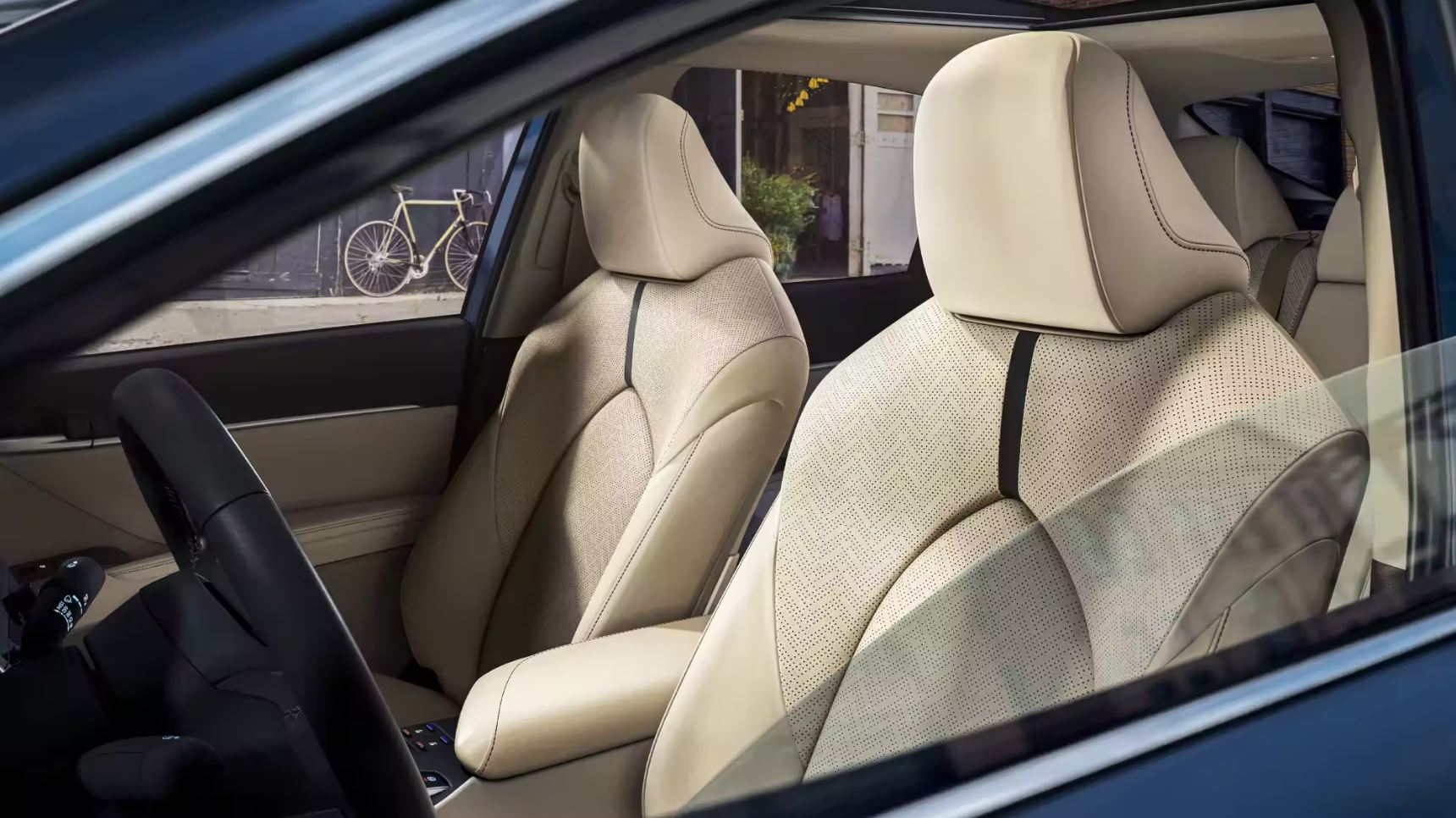 2023 Toyota Camry Seats
