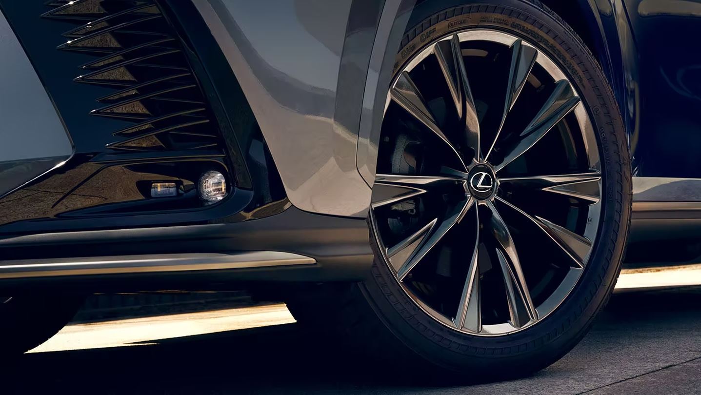 2023 Lexus NX 350h Wheel Design
