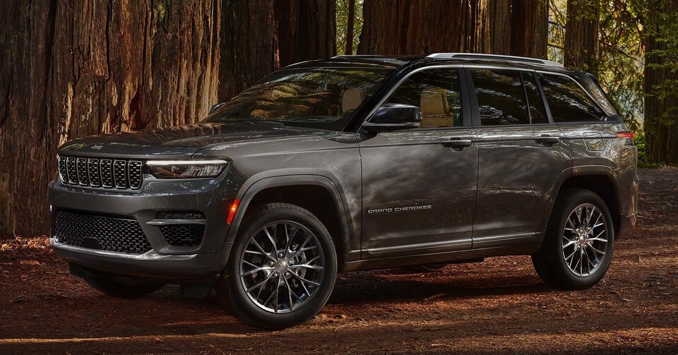 2023 Jeep Grand Cherokee Lease in Smith Falls, ON Town and Country