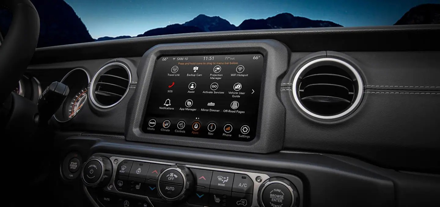 2023 Jeep Gladiator Touchscreen