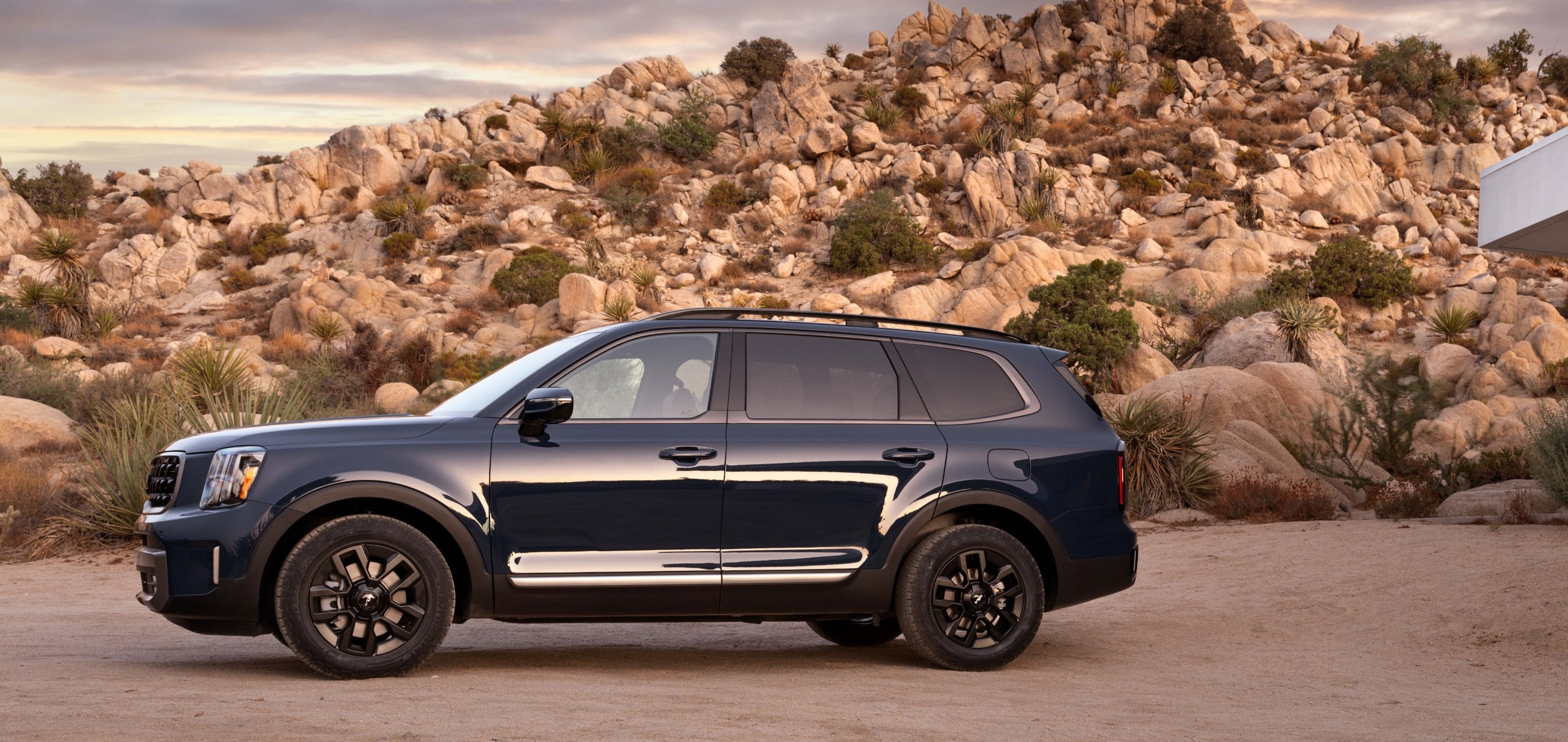 2023 Kia Telluride Key Features near Floresville, TX
