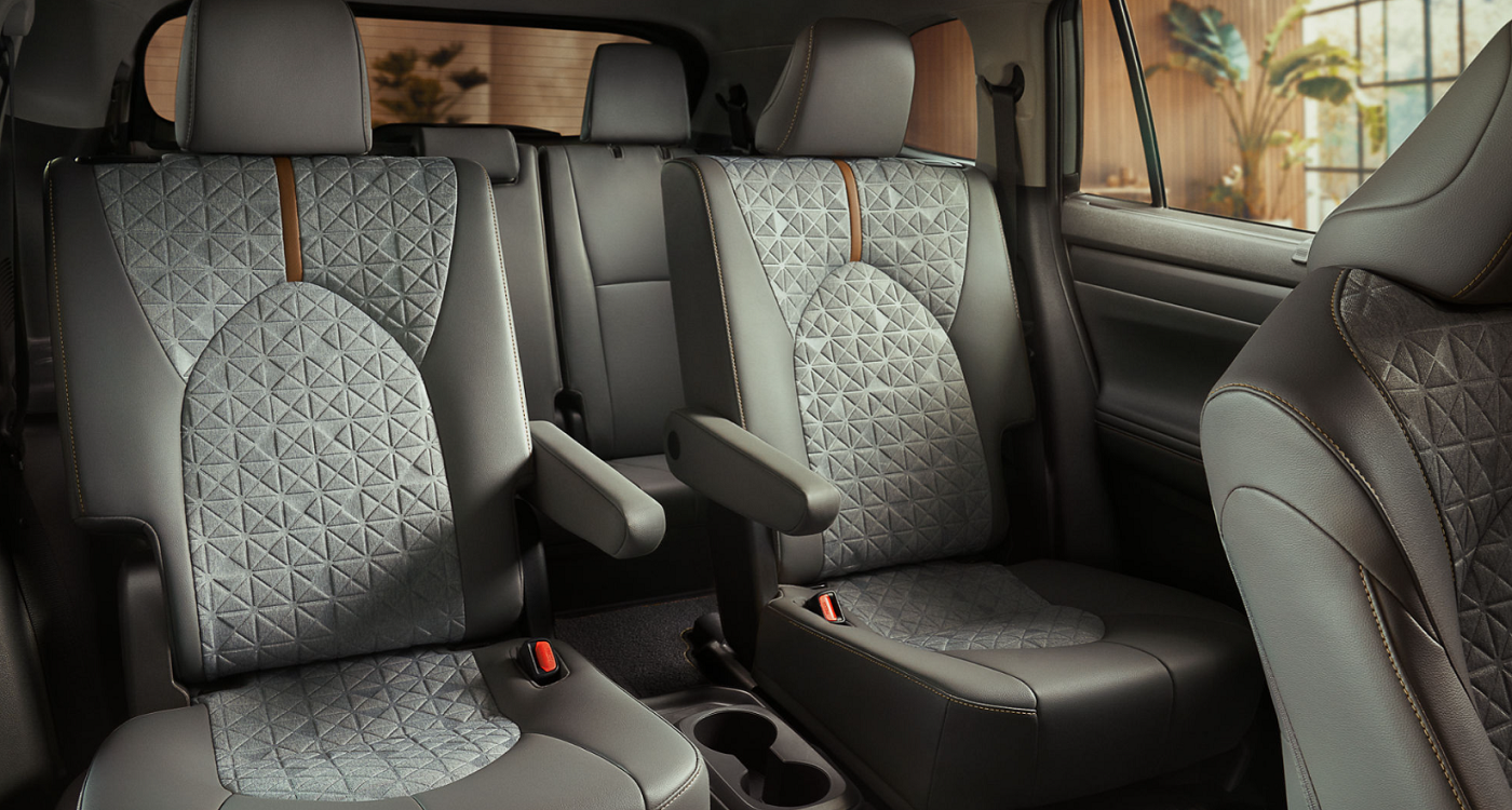 2023 Toyota Highlander Rear Seats