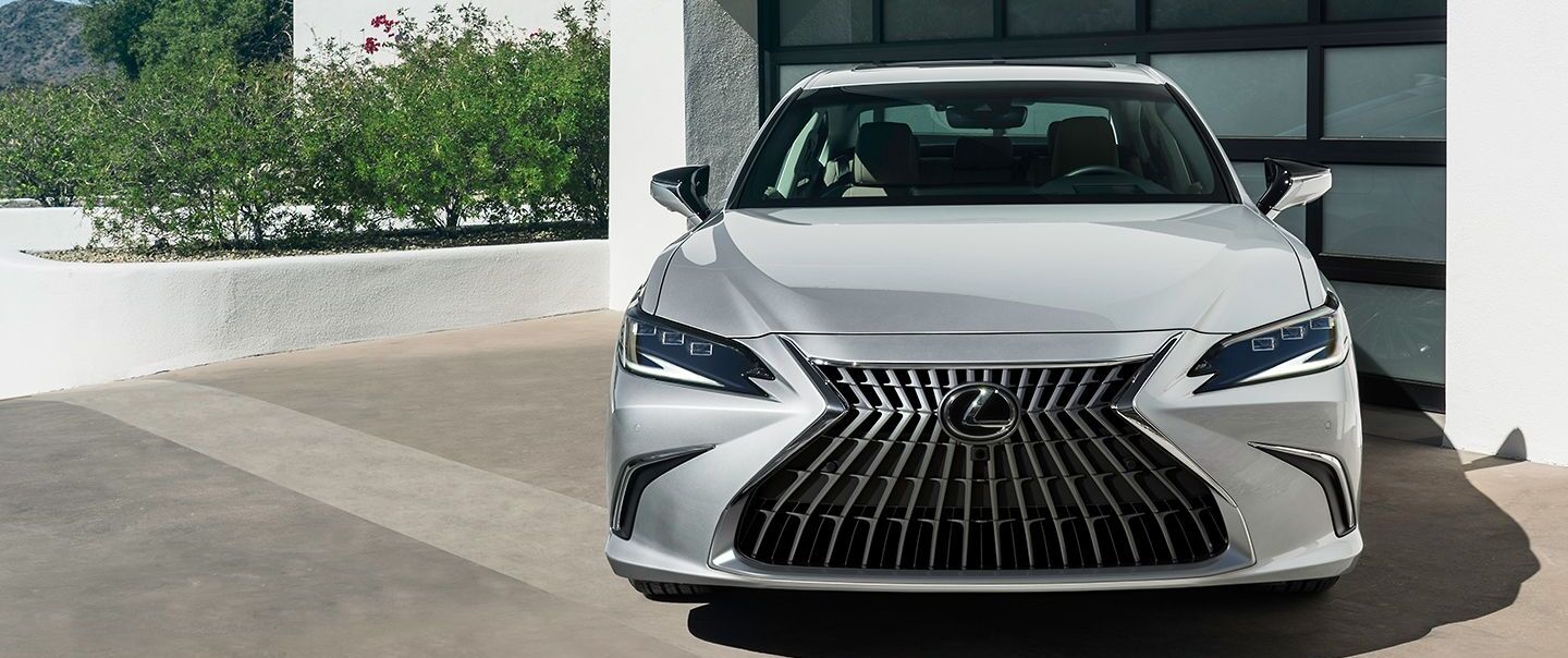 2023 Lexus ES 350 Lease near Silver Spring, MD