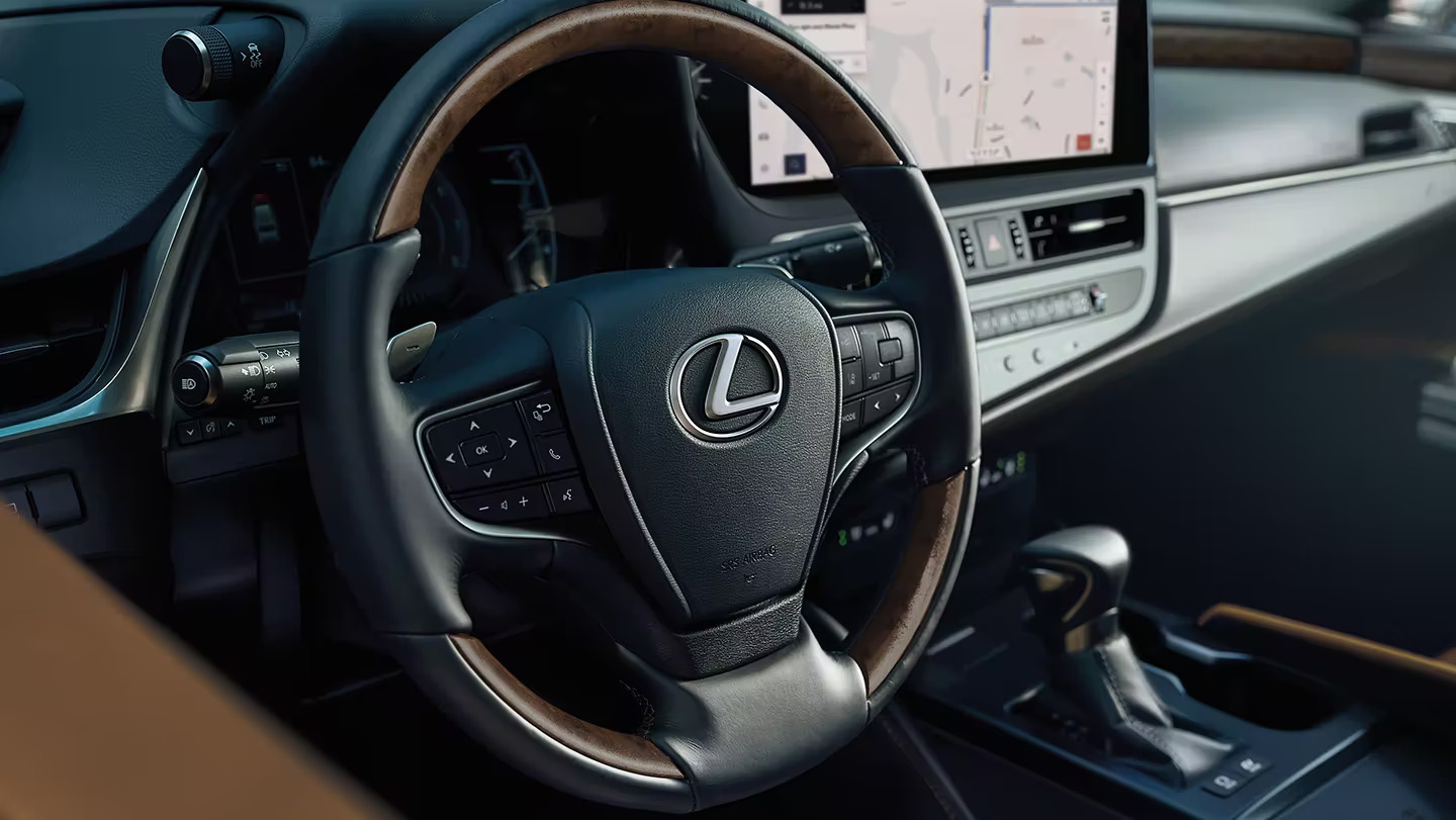2023 Lexus ES 350 Steering Wheel and Dashboard