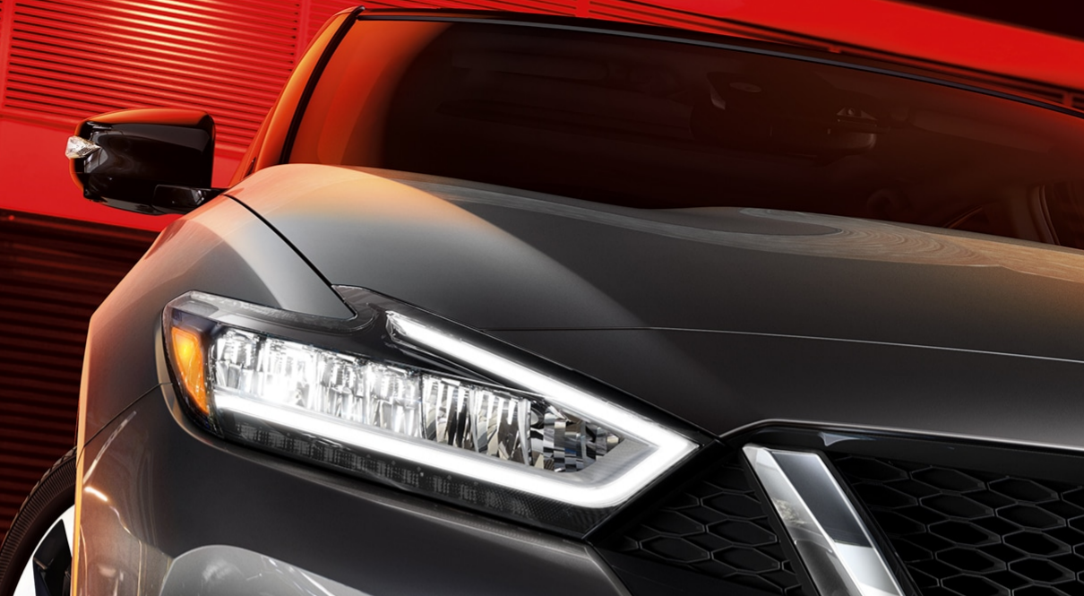 2023 Nissan Maxima Headlight