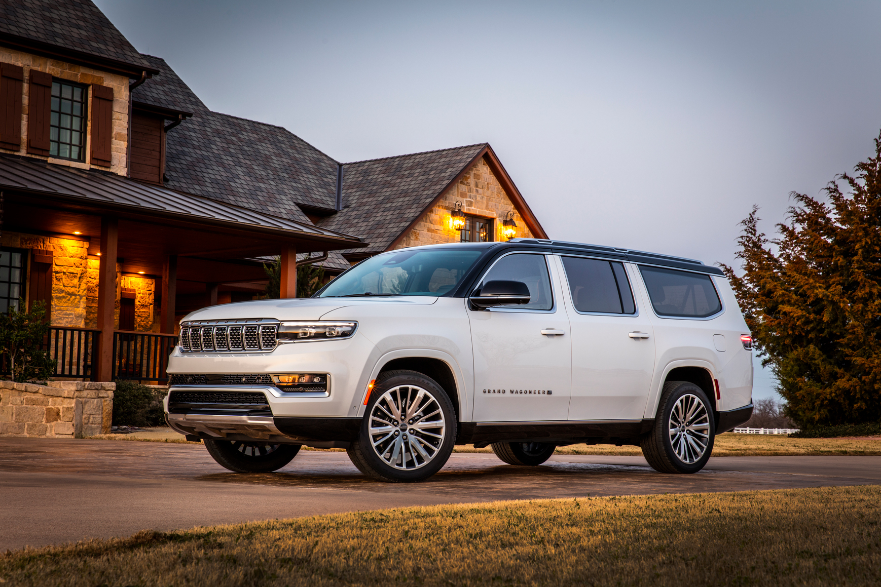 New Lincoln Star Electric SUV Concept Debuts In Detroit With A New Lick Of  Purple Paint