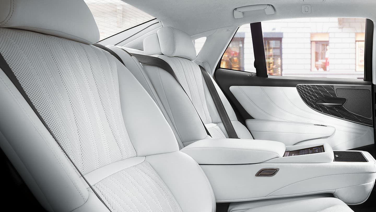 2023 Lexus LS 500 Back Seats