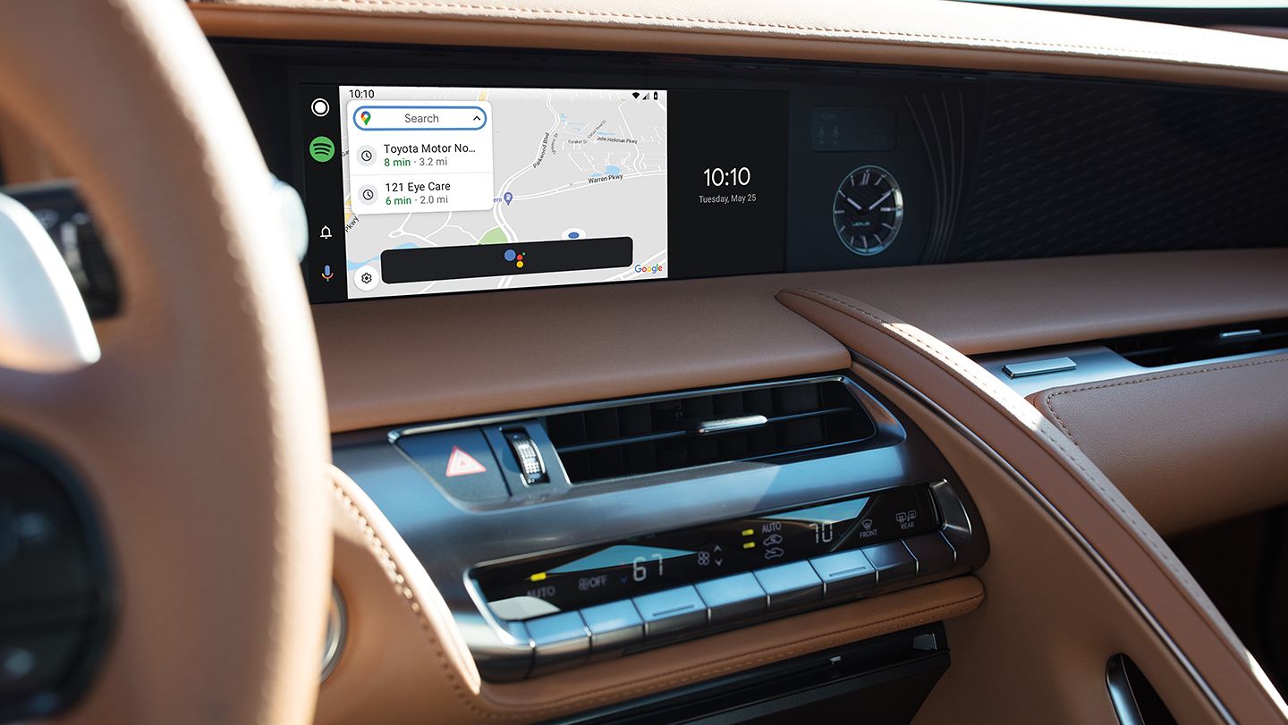 2023 Lexus LC 500 Center Console