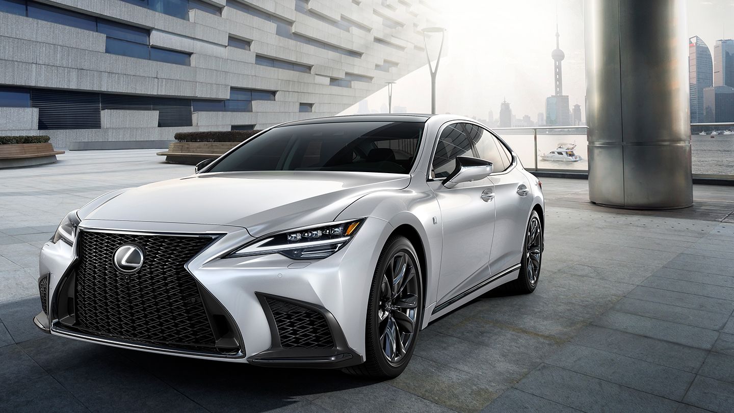 2023 Lexus Sedan Buying Guide in Chantilly, VA